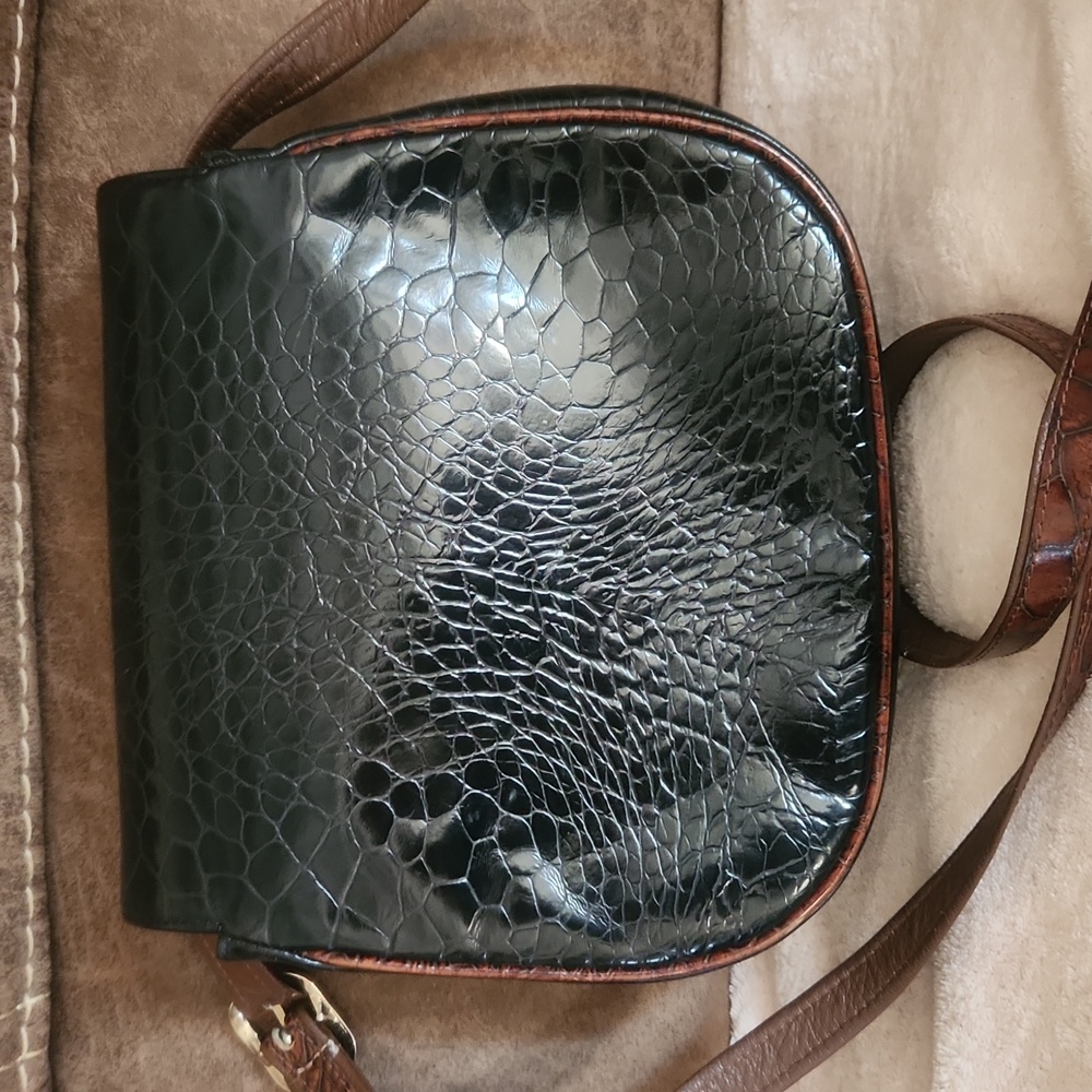 Sandra ROBERTS Black and Brown Leather Crossbody Bag with Saddle Shape - Picture 3 of 9
